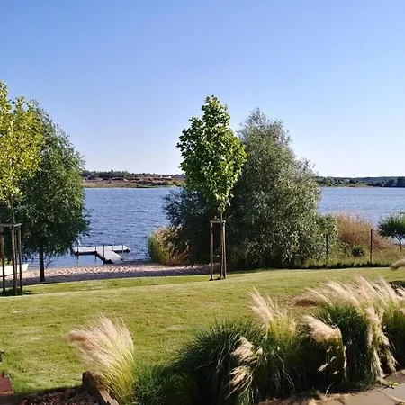 Apartment Holiday House House On Muehlfeldsee Lobnitz (Saxony)